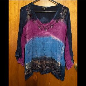 GreaterGood Multi-Color Sequin Floral Print Top w/ Quarter Length Flowy Sleeves